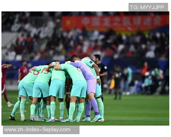 卡塔尔与中国香港足球对决展望双方实力与战术分析